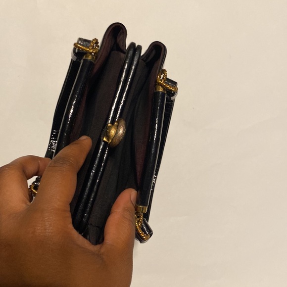 VINTAGE LADIES BLACK PATENT LEATHER MINI HANDBAG - Picture 5 of 14